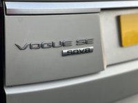 USED 2014 14 LAND ROVER RANGE ROVER 4.4 SDV8 (340) Vogue SE 5dr Automatic (Black Stealth Pack / 4 Zone Climate) !! NATIONWIDE DELIVERY AVAILABLE !!