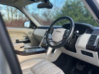 USED 2014 14 LAND ROVER RANGE ROVER 4.4 SDV8 (340) Vogue SE 5dr Automatic (Black Stealth Pack / 4 Zone Climate) !! NATIONWIDE DELIVERY AVAILABLE !!