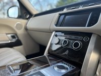 USED 2014 14 LAND ROVER RANGE ROVER 4.4 SDV8 (340) Vogue SE 5dr Automatic (Black Stealth Pack / 4 Zone Climate) !! NATIONWIDE DELIVERY AVAILABLE !!