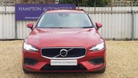 USED 2019 69 VOLVO V60 2.0 T4 MOMENTUM PLUS 5d 188 BHP 