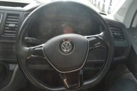 USED 2015 65 VOLKSWAGEN TRANSPORTER 2.0 T28 TDI P/V STARTLINE BMT 101 BHP Full Service History