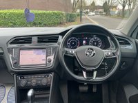 USED 2017 17 VOLKSWAGEN TIGUAN 2.0 SEL TDI BLUEMOTION TECHNOLOGY DSG 5d 148 BHP 