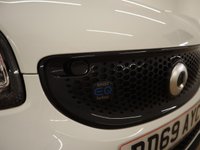 USED 2019 69 SMART EQ FORFOUR PRIME PREMIUM 5d 81 BHP ELECTRIC SMART CAR LOW MILES GREAT CAR