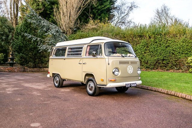 View our VOLKSWAGEN CAMPERVAN