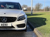 USED 2017 66 MERCEDES-BENZ C-CLASS 2.1 C300 H AMG LINE PREMIUM PLUS 5d 204 BHP 