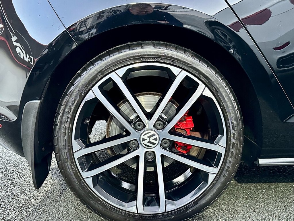 USED 2013 VOLKSWAGEN GOLF 2.0 GTD 5d 181 BHP ALLOYS JUST BEEN REFURBISHED