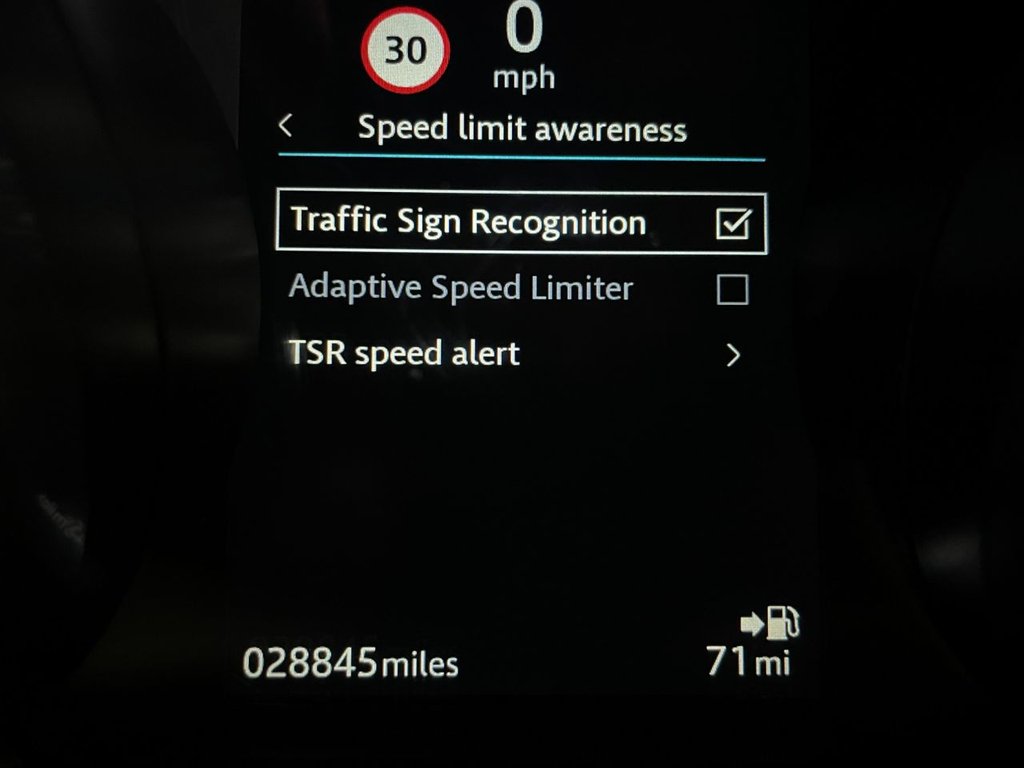 USED 2019 69 JAGUAR E-PACE 2.0 R-DYNAMIC S 5d 148 BHP 