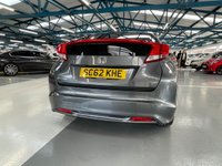 USED 2013 62 HONDA CIVIC 1.8 I-VTEC ES 5d 140 BHP 