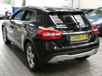 USED 2018 68 MERCEDES-BENZ GLA-CLASS 1.6 GLA 200 SPORT EXECUTIVE 5d 154 BHP SAT NAV LEATHER HEATED SEATS PARKING SENSORS 6 MONTHS GOLD WARRANTY