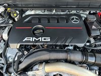 USED 2022 22 MERCEDES-BENZ GLB 2.0 AMG GLB 35 4MATIC PREMIUM PLUS 5d 302 BHP 