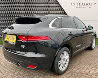USED 2019 19 JAGUAR F-PACE 2.0 PORTFOLIO AWD 5d 238 BHP PAN ROOF / APPLE CARPLAY / ANDROID