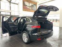 USED 2019 19 JAGUAR F-PACE 2.0 PORTFOLIO AWD 5d 238 BHP PAN ROOF / APPLE CARPLAY / ANDROID