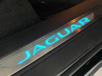 USED 2019 19 JAGUAR F-PACE 2.0 PORTFOLIO AWD 5d 238 BHP PAN ROOF / APPLE CARPLAY / ANDROID