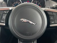 USED 2019 19 JAGUAR F-PACE 2.0 PORTFOLIO AWD 5d 238 BHP PAN ROOF / APPLE CARPLAY / ANDROID