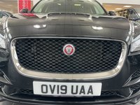 USED 2019 19 JAGUAR F-PACE 2.0 PORTFOLIO AWD 5d 238 BHP PAN ROOF / APPLE CARPLAY / ANDROID