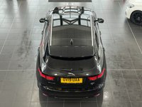 USED 2019 19 JAGUAR F-PACE 2.0 PORTFOLIO AWD 5d 238 BHP PAN ROOF / APPLE CARPLAY / ANDROID