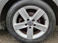 USED 2013 13 VOLKSWAGEN JETTA 1.6 SE TDI BLUEMOTION TECHNOLOGY DSG 4d 104 BHP GOOD SERVICE RECORD +  BLUETOOTH +  DAB RADIO +  AUX CONNECTION +  REAR PARKING SENSORS +  FULL LEATHER TRIM +  FRONT HEATED SEATS +  START STOP +  SPARE WHEEL +  16 INCH ALLOY WHEELS +