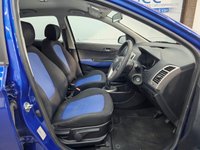 USED 2010 59 HYUNDAI I20  i20 1.2 Comfort Hatchback 5dr Petrol Manual Euro 4 (77 bhp) A/C, AUX, Electric Windows
