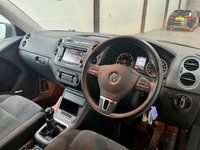USED 2013 13 VOLKSWAGEN TIGUAN 2.0 TDI BlueMotion Tech SE SUV 5dr Diesel Manual 4WD Euro 5 (s/s) (140 ps) Dynaudio Sound,BeltDone,Cruise