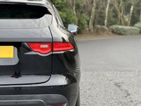 USED 2016 66 JAGUAR F-PACE 2.0d (180) AWD R-Sport 5dr Automatic EURO6 (Widescreen Touch Pro Virtual Navigation) !! NATIONWIDE DELIVERY AVAILABLE !!