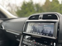 USED 2016 66 JAGUAR F-PACE 2.0d (180) AWD R-Sport 5dr Automatic EURO6 (Widescreen Touch Pro Virtual Navigation) !! NATIONWIDE DELIVERY AVAILABLE !!