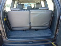 USED 2006 06 TOYOTA LAND CRUISER 3.0 LC4 8-SEATS D-4D 5d 164 BHP www.suffolkcarcentre.co.uk - Located at Ilketshall