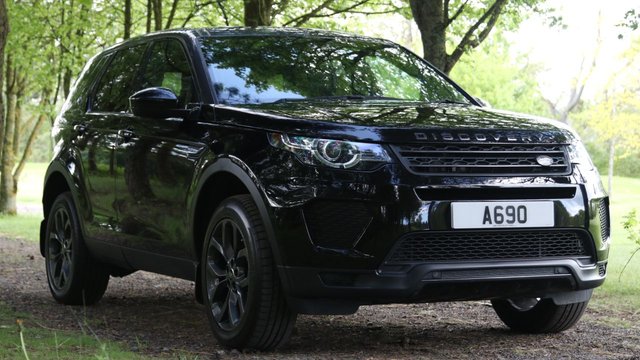 2019 68 Land Rover Discovery Sport 2.0 TD4 (180) Landmark 5dr Automatic EURO6 (7 Seater / Black Stealth Pack / Navigation)