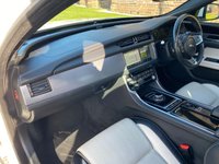 USED 2016 16 JAGUAR XF 2.0 R-SPORT 4d 177 BHP 