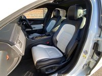 USED 2016 16 JAGUAR XF 2.0 R-SPORT 4d 177 BHP 