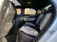USED 2016 16 JAGUAR XF 2.0 R-SPORT 4d 177 BHP 