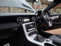 USED 2013 13 MERCEDES-BENZ SLK 2.1 SLK250 CDI BLUEEFFICIENCY AMG SPORT 2d 204 BHP LOW MILES, GREAT SERVICE HISTORY AND FANTASTIC CONDITION