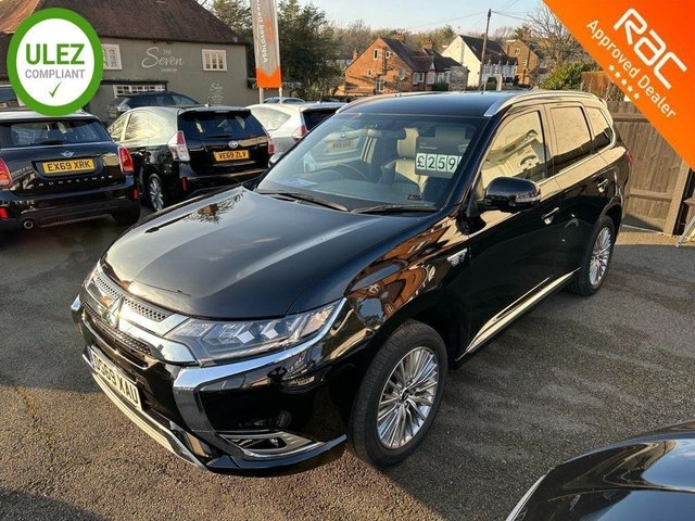 2020 69 Mitsubishi Outlander 2.4 PHEV EXCEED 5d 222 BHP