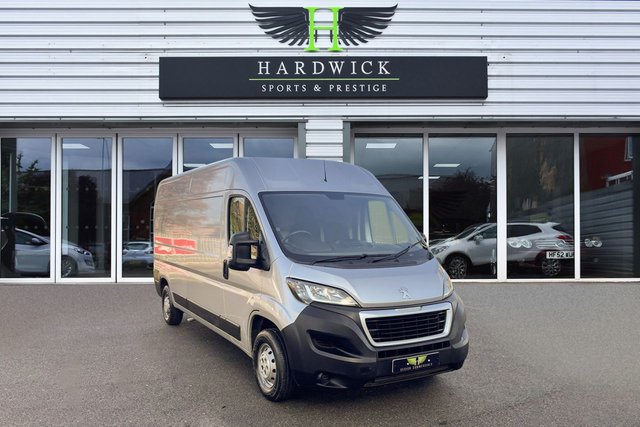 2018 68 Peugeot Boxer 2.0 BLUE HDI 335 L3H2 PROFESSIONAL P/V 130 BHP