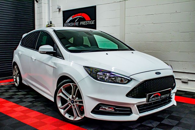 2017 G Ford Focus 2.0 ST-2 5d 247 BHP