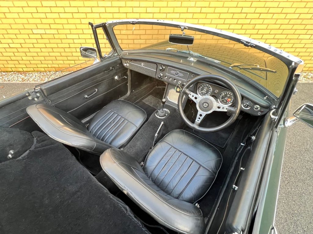 USED 1964 MG MGB ROADSTER // 1.8 92 BHP // mk1 // Pull Handle // Overdrive // Px swap 