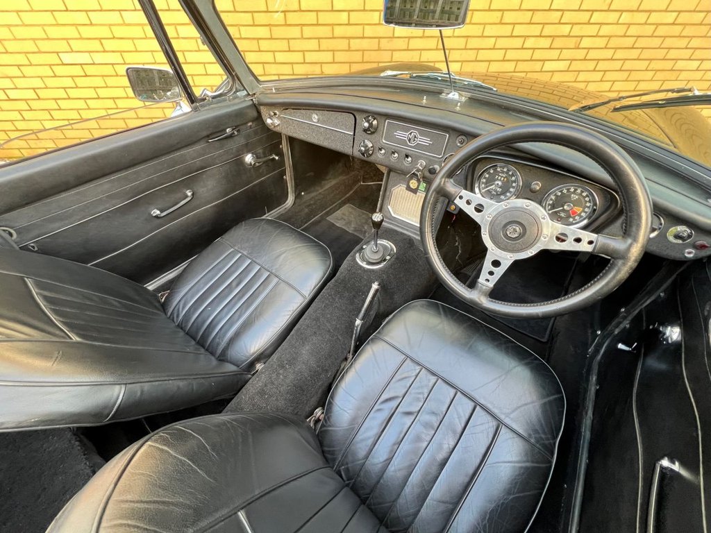 USED 1964 MG MGB ROADSTER // 1.8 92 BHP // mk1 // Pull Handle // Overdrive // Px swap 