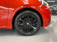USED 2015 65 PEUGEOT 208 1.2 ALLURE 5d 82 BHP 