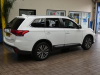 USED 2019 19 MITSUBISHI OUTLANDER 2.0 4 5d 148 BHP 4WD 7 SEATS SAT NAV LEATHER HEATED SEATS REAR VIEW CAMERA 1 OWNER MITSUBISHI WARRANTY TILL AUG 2024