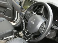 USED 2019 19 MITSUBISHI OUTLANDER 2.0 4 5d 148 BHP 4WD 7 SEATS SAT NAV LEATHER HEATED SEATS REAR VIEW CAMERA 1 OWNER MITSUBISHI WARRANTY TILL AUG 2024