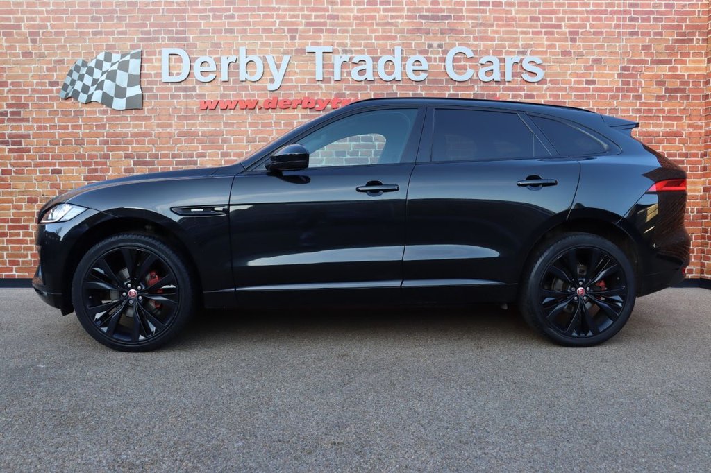 2016 Jaguar F-Pace 2.0 R-Sport Awd 5D 178 BHP £23,990