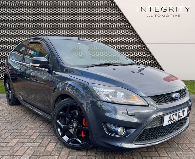 2011 11 Ford Focus 2.5 ST-3 3d 223 BHP