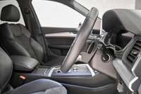 USED 2019 69 AUDI Q5 2.0 TDI QUATTRO S LINE 5d 188 BHP 