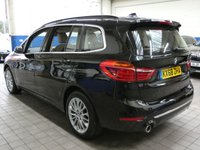 USED 2018 68 BMW 2 SERIES 1.5 218I LUXURY GRAN TOURER 5d 139 BHP STUNNING BLACK WITH BEIGE LEATHER 7 SEATS SAT NAV CRUISE CONTROL PARKING SENSORS 1 OWNER 6 MONTHS GOLD WARRANTY