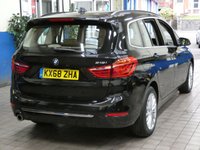 USED 2018 68 BMW 2 SERIES 1.5 218I LUXURY GRAN TOURER 5d 139 BHP STUNNING BLACK WITH BEIGE LEATHER 7 SEATS SAT NAV CRUISE CONTROL PARKING SENSORS 1 OWNER 6 MONTHS GOLD WARRANTY
