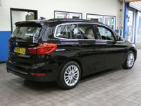 USED 2018 68 BMW 2 SERIES 1.5 218I LUXURY GRAN TOURER 5d 139 BHP STUNNING BLACK WITH BEIGE LEATHER 7 SEATS SAT NAV CRUISE CONTROL PARKING SENSORS 1 OWNER 6 MONTHS GOLD WARRANTY
