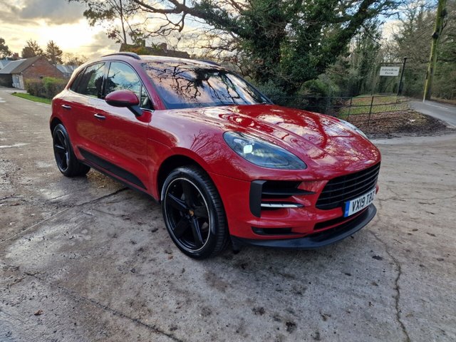 2019 19 Porsche Macan 3.0 S PDK 5d 349 BHP