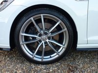 USED 2020 69 VOLKSWAGEN GOLF 2.0 R TSI 4MOTION DSG 5d 296 BHP www.suffolkcarcentre.co.uk - Located at Reydon