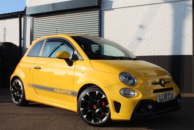 2018 18 Abarth 500 1.4 595 COMPETIZIONE 3d 177 BHP