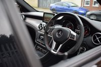 USED 2014 64 MERCEDES-BENZ GLA-CLASS 2.0 GLA45 AMG 4MATIC 5d 360 BHP AERO PACK / PAN ROOF / FMBSH