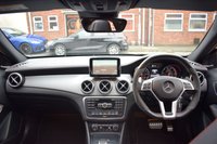 USED 2014 64 MERCEDES-BENZ GLA-CLASS 2.0 GLA45 AMG 4MATIC 5d 360 BHP AERO PACK / PAN ROOF / FMBSH